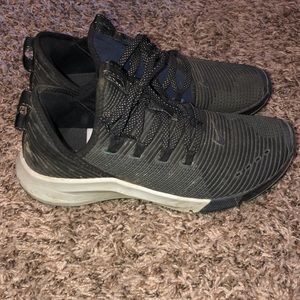 Nike womens training Zoom tennis shoes